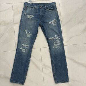 Levi’s 511 Distressed Medium Wash Straight Leg Slim Denim Jeans.  Sz 32x30